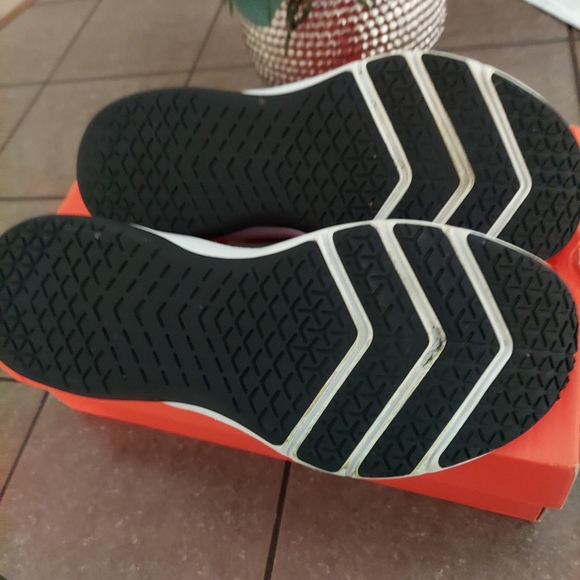 ✅️SOLD✅️NIKE Zoom, 8.5 - Picture 11 of 13